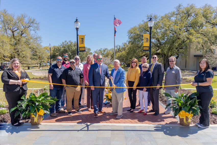 Friendship Oak Ribbon Cutting